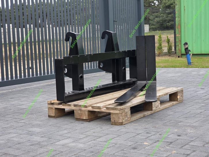 PALLETVORK FEM 2 VORKENBORD  Gehl Bobcat Weidemann Giant, Zakelijke goederen, Agrarisch | Werktuigen, Akkerbouw, Bollenteelt, Boomteelt