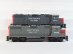 Athearn H0 - 4610/4660 - Diesellocomotief (2) - 2x EMD, Hobby en Vrije tijd, Modeltreinen | H0, Nieuw