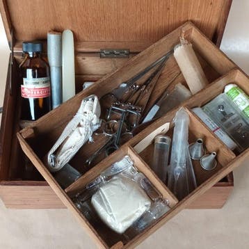 Medisch instrument - Hout, Chirurgisch staal, Antiek en Kunst