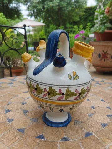 Decoratief ornament - Mauz alfarero - Botijo 6 openingen