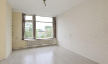 Te Huur 2 Kamer Appartement Sportlaan In Den Haag, Huizen en Kamers, Huizen te huur, Den Haag, Den Haag, Direct bij eigenaar, Appartement
