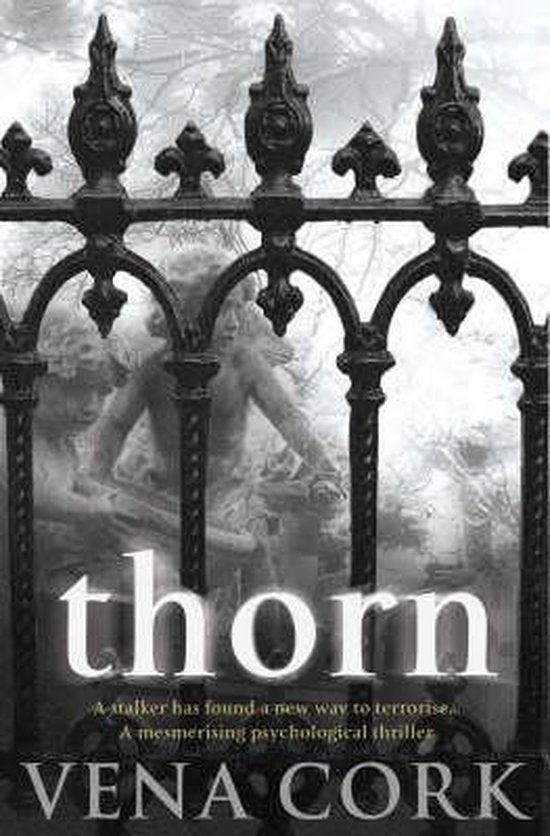 Thorn - Cork, Boeken, Romans, Gelezen, Verzenden