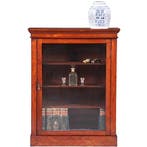 Kleine strakke notenhouten 1-deurs boekenkast of vitrine ca, Antiek en Kunst, Antiek | Meubels | Kasten, Ophalen of Verzenden