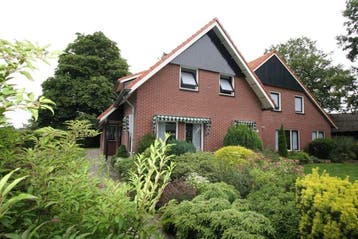 Woning te huur in Tubbergen - 125 m² - 5 kamer(s) - 5 kamers, Huizen en Kamers, Huizen te huur, Overige soorten, Tubbergen, Overijssel