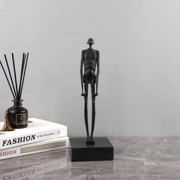 sculptuur, Cast iron figure sculpture of a look-upper - 28