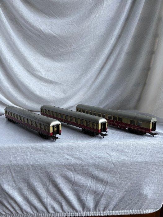Lima H0 - Modeltrein (3) - Lima H0 – 3 rijtuigen – DB & DSG, Hobby en Vrije tijd, Modeltreinen | H0