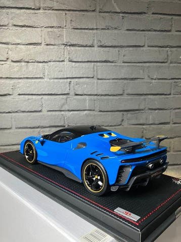 MR Collection 1:18 - Modelauto - Ferrari SF90 XX Stradale, Nieuw
