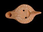 Oud-Romeins Terracotta-olielamp met ram Met Spaanse