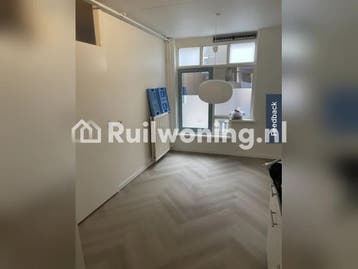 Wissel van woning in hartje Amsterdam (Noord-Holland), Amsterdam