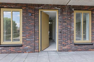 Te huur: Appartement Oosterhamrikkade in Groningen, Huizen en Kamers, Huizen te huur, Groningen, Groningen, Appartement