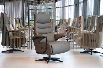 Gealux relaxfauteuil leer Best Choice Drenthe 2 motoren+accu, Huis en Inrichting, Fauteuils, Ophalen of Verzenden, Nieuw, Leer