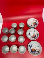 11 tazze met schoteltjes van Chinees porselein, famille, Antiek en Kunst