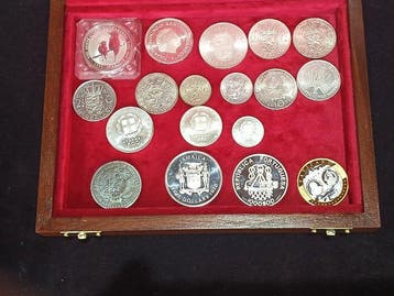 Nederland, Venezuela, Jamaica, Griekenland. Estuche Deluxe