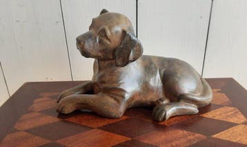 P. Chenet - Figuur - Hond labrador - 24cm - Brons