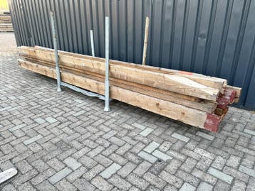 Ca. 20x Houten gordingen, Nieuw