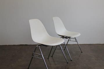 Vitra - Charles & Ray Eames - Stoel (2) - RE DSS - PP,