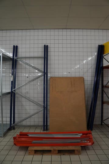 Mecalux stelling onderdelen 6 staanders 40 liggers 8 legbord