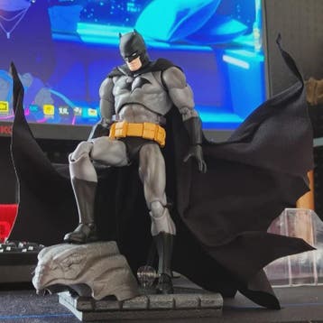 Batman Actiefiguur Mafex 126 - Justice League "Hush" Collect, Verzenden, Nieuw