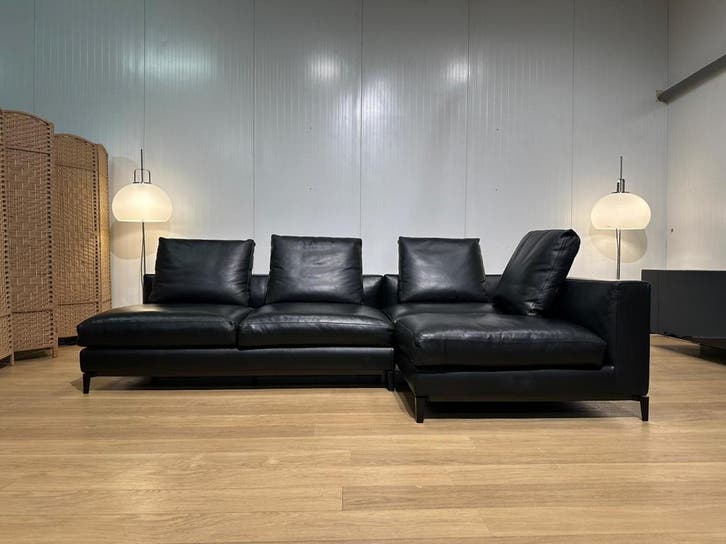 ZGAN Minotti Andersen Hoekbank Zwart Leer NP €27.5k, Huis en Inrichting, Banken | Bankstellen, 250 tot 300 cm, 150 cm of meer