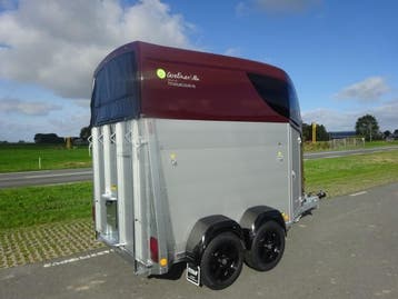Bucker Careliner Alu zadelkamer panorama raam + alu velgen, Ophalen, Nieuw, Aluminium, 2-paards trailer