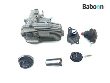 Contactslot Set met Immobiliser Aprilia Scarabeo 300 Light, Verzenden, Gebruikt