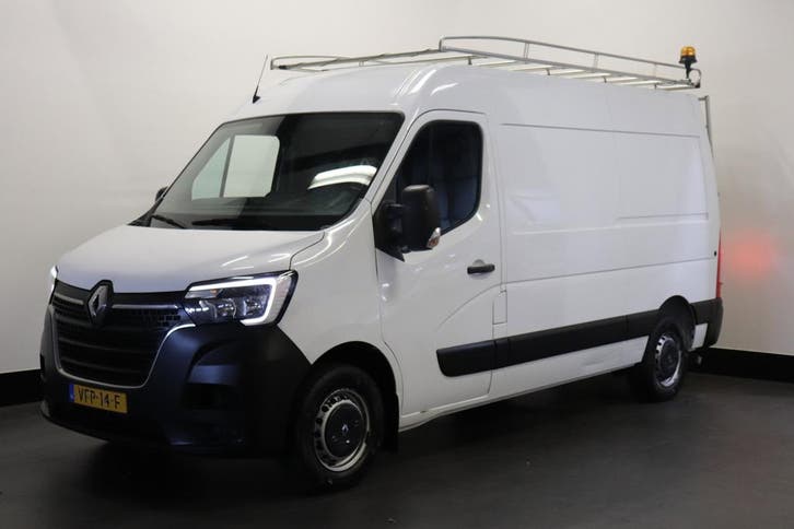 Renault Master 2.3 dCi 135PK L2H2 EURO 6, Auto's, Bestelauto's, Lease, Zwart, Handgeschakeld, Wit, Financial lease, Stof, Diesel