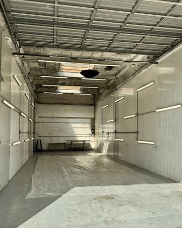 Doe-het-zelf bootloods | Werf met botenlift | Alphen aan den, Nieuw