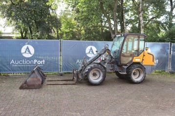 Veiling: Wiellader Giant/Tobroco V6004T X-tra Diesel 44kW 20, Ophalen, Wiellader of Shovel