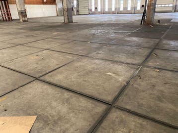 Gebruikte betonplaat 200x200x12 met hoeklijn B-keus..., Ophalen of Verzenden, Nieuw