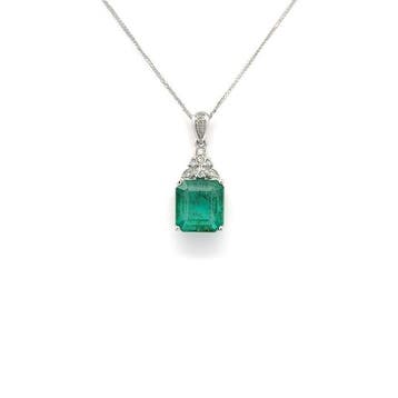 Ketting met hanger - 14 karaat Witgoud - 1.81ct. tw. Smaragd