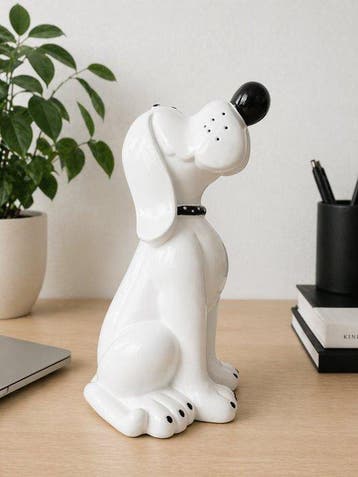 Beeld, orange sitting Pluto - 28 cm - polyresin