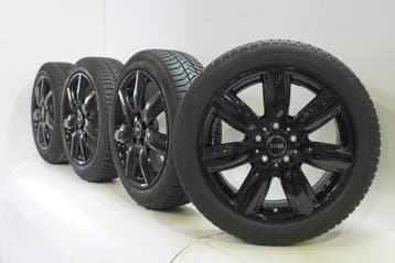 Mini Clubman F54 528 17 inch velgen Pirelli Winterbanden Ori, Gebruikt, Velg(en), 17 inch, Winterbanden