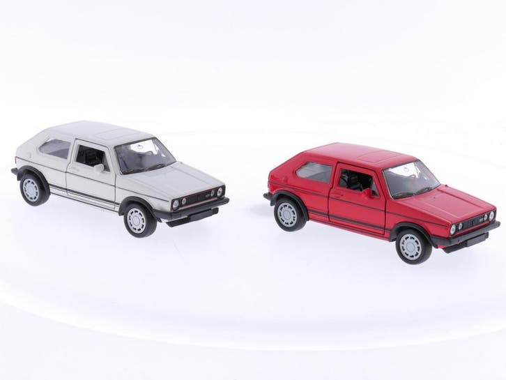 Schaal 1:32 Welly Volkswagen Golf 1 GTI Pirelli Edition S..., Hobby en Vrije tijd, Modelauto's | 1:32, Zo goed als nieuw, Ophalen of Verzenden