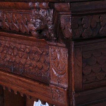 Wandkastje of wandrek met renaissance steekwerk 17e eeuw en, Ophalen of Verzenden