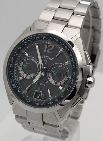 Citizen - Eco-Drive Radio Controlled World Time Dual Time -, Nieuw