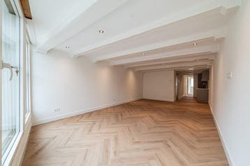 Te huur: Appartement Damrak in Amsterdam, Noord-Holland, Appartement, Amsterdam