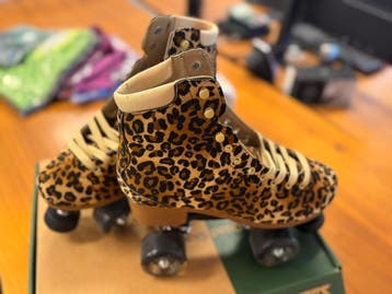 Roces Piper Leopard Rolschaatsen maat 38, Ophalen of Verzenden, Zo goed als nieuw
