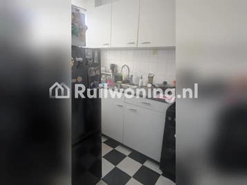 Huis in Rotterdam, 3 kamers (Waterschap Hollandse Delta)