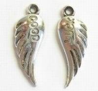 10x Antiek zilveren metallook setje vleugels met Good Luc..., Hobby en Vrije tijd, Kralen en Sieraden maken, Ophalen of Verzenden