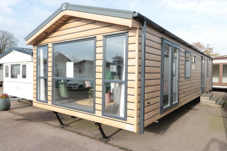 TE KOOP: Stebo Special Super (UNIEKE INDELING), Caravans en Kamperen, Stacaravans, tot en met 4