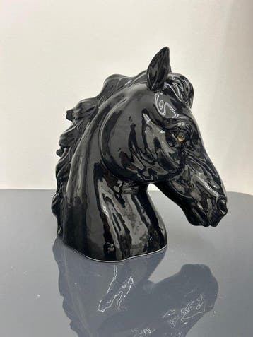 Beeld, Cavallo Nero - 30 cm - Keramiek, Nieuw