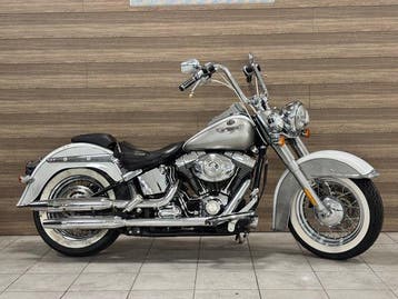 Harley-Davidson - FLSTN - Heritage Softail Deluxe - 1584 cc, Motoren