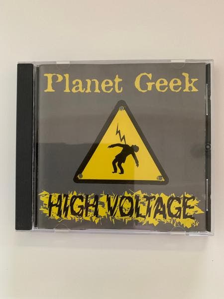 cd - Planet Geek - High Voltage, Cd's en Dvd's, Cd's | Overige Cd's, Zo goed als nieuw, Verzenden