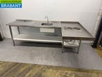 RVS Spoeltafel spoelbak met fornuis 261 x 151 cm Horeca, Zakelijke goederen, Horeca | Keukenapparatuur, Ophalen of Verzenden, Gebruikt