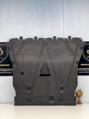 Renault Clio 1.0i 12V motor beschermplaat bj.2021, Gebruikt, Renault