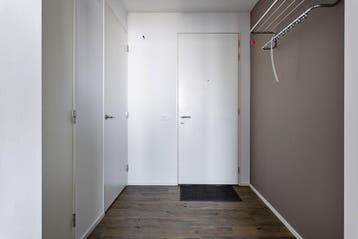 Te huur: Appartement Anna van Buerenplein in Den Haag, Huizen en Kamers, Den Haag, Appartement, Zuid-Holland