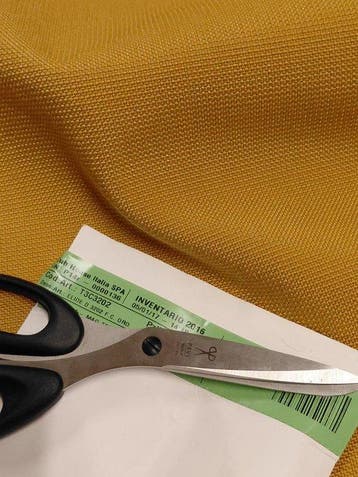 ELIDE Fendi Casa – Oro Moderno, Colore di Carattere nel suo