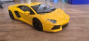 Pocher 1:8 - Modelauto - Lamborghini Aventador, Nieuw