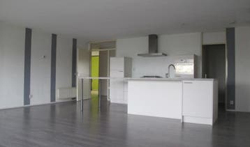 Te Huur 3 Kamer Appartement Afrikalaan In Delft, Huizen en Kamers, Direct bij eigenaar, Appartement, Delft, Zuid-Holland