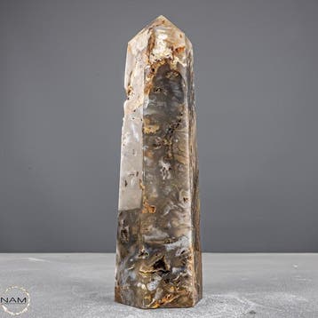 Indonesisch Agaat-Obelisk – Natuurlijke kracht in elegante